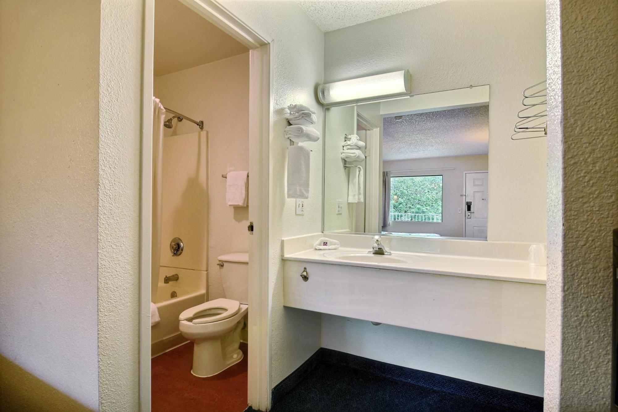 Motel 6-Seattle, Wa - South SeaTac Zewnętrze zdjęcie