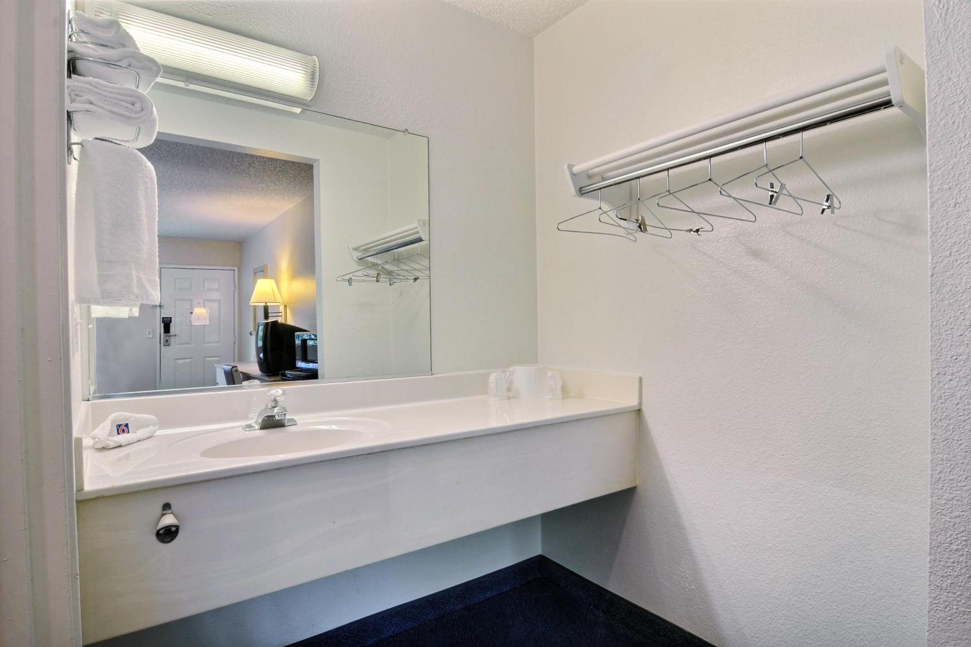 Motel 6-Seattle, Wa - South SeaTac Zewnętrze zdjęcie